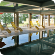 Schwimmbad im Wellnesshotel Scharmtzelsee / Bad Saarow